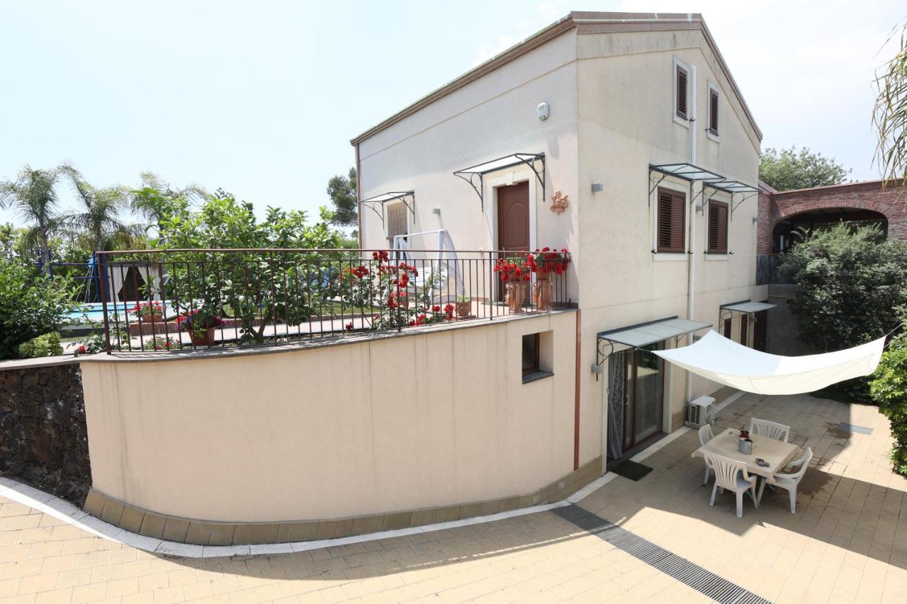 Casa Delle Foglie Villa San Giovanni La Punta Buitenkant foto